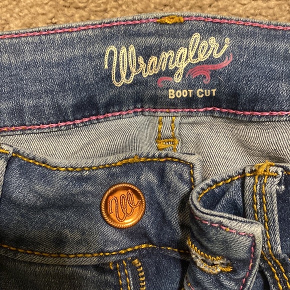 Wrangler Jeans - Picture 3 of 6